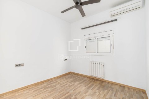 Купить квартиру в Барселона, Испания с 2 спальни, 63м², № 6374 - фото 28