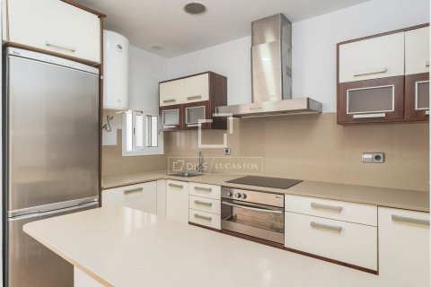 Купить квартиру в Барселона, Испания с 2 спальни, 63м², № 6374 - фото 14