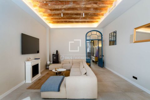 5 bedrooms villa for sale in El Masnou, Barcelona, Catalonia, Spain № 6372 - photo 4