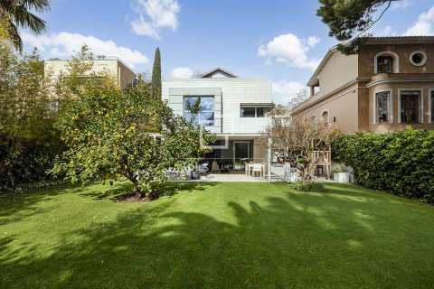6 bedrooms villa for sale in Barcelona, Catalonia, Spain № 6368 - photo 2