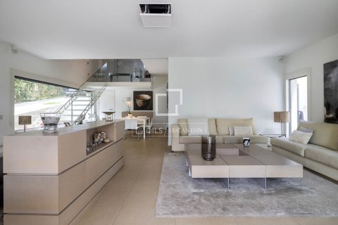 6 bedrooms villa for sale in Barcelona, Catalonia, Spain № 6368 - photo 11