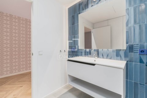 3 bedrooms apartment for sale in Barcelona, Catalonia, Spain № 6370 - photo 17