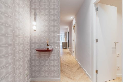 3 bedrooms apartment for sale in Barcelona, Catalonia, Spain № 6370 - photo 22