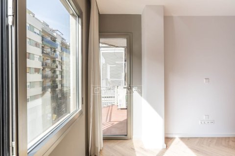 3 bedrooms apartment for sale in Barcelona, Catalonia, Spain № 6370 - photo 23