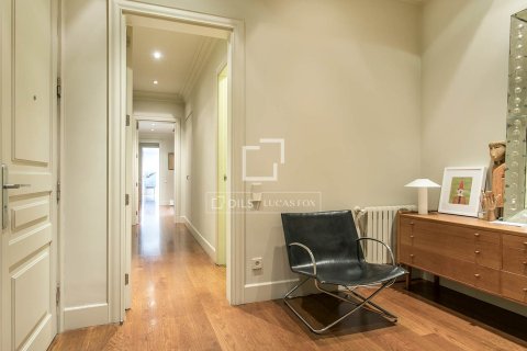 4 chambres apartment à vendre à Barcelona, Catalonia, Spain № 4417 - photo 13