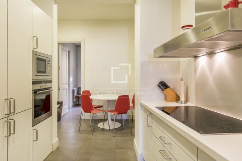 4 chambres apartment à vendre à Barcelona, Catalonia, Spain № 4417 - photo 11