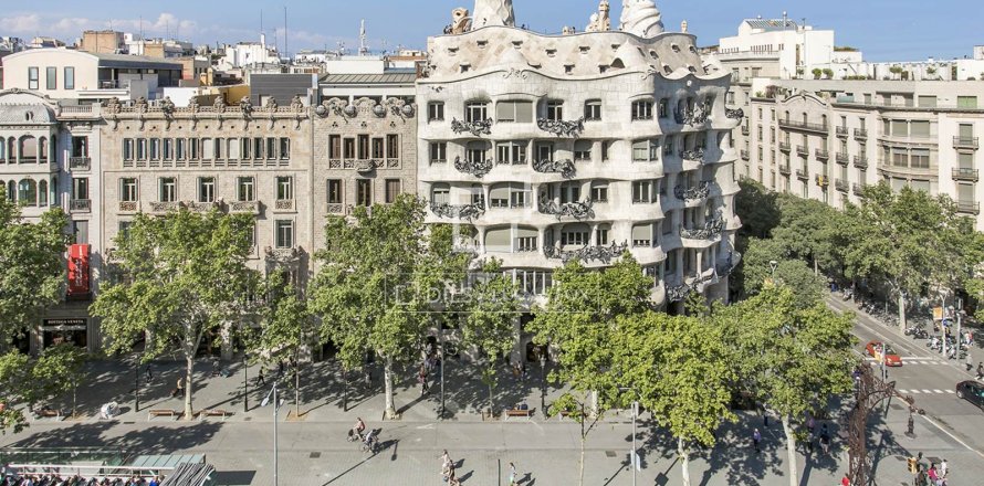 4 chambres apartment à vendre à Barcelona, Catalonia, Spain № 4417