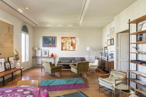 4 chambres apartment à vendre à Barcelona, Catalonia, Spain № 4417 - photo 2