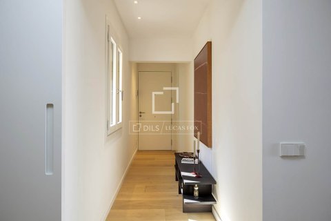 2 chambres penthouse à vendre à Barcelona, Catalonia, Spain № 4414 - photo 3