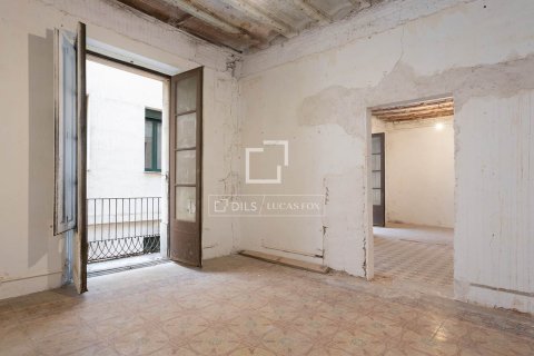 Apartamento de 5 dormitorios en venta en Barcelona, Cataluña, Spain № 4411 - foto 22