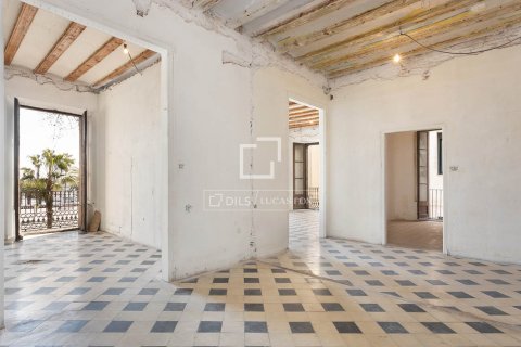 Apartamento de 5 dormitorios en venta en Barcelona, Cataluña, Spain № 4411 - foto 10