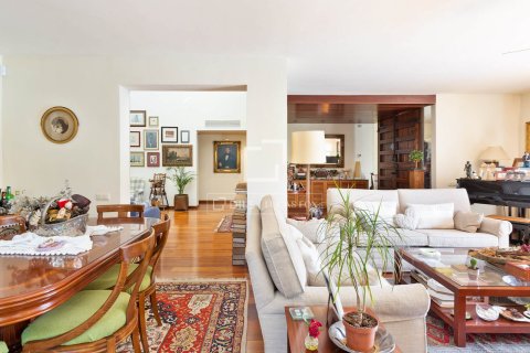 7 chambres villa à vendre à Sant Cugat Del Valles, Barcelona, Catalonia, Spain № 4416 - photo 12