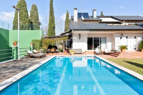 7 chambres villa à vendre à Sant Cugat Del Valles, Barcelona, Catalonia, Spain № 4416