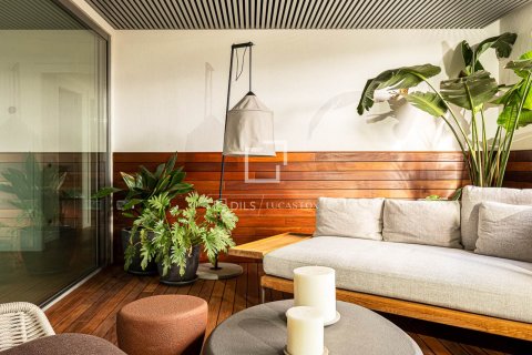 4 bedrooms apartment for sale in Barcelona, Catalonia, Spain № 4415 - photo 10