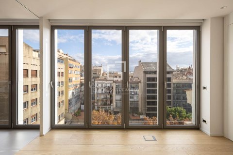 4 bedrooms apartment for sale in Barcelona, Catalonia, Spain № 4415 - photo 30