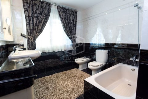 Купить таунхаус в Гава, Испания с 6 спален, 500м², № 1007 - фото 22