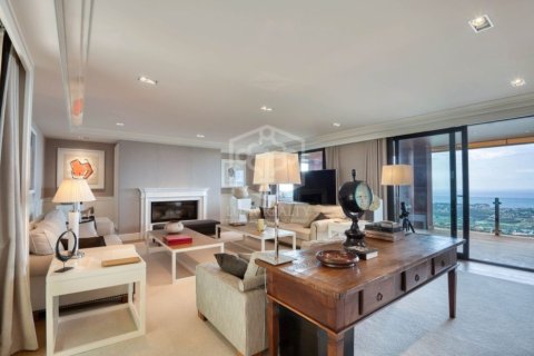 Купить виллу в Пладжа-де-Аро, Испания с 5 спален, 598м², № 1008 - фото 3