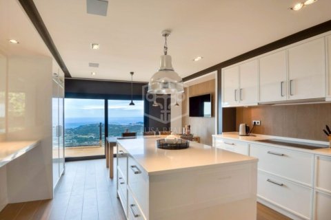 Купить виллу в Пладжа-де-Аро, Испания с 5 спален, 598м², № 1008 - фото 9