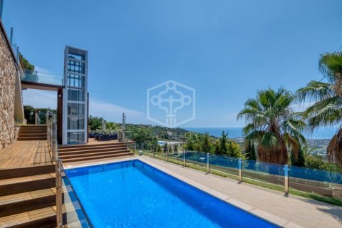 Купить виллу в Пладжа-де-Аро, Испания с 5 спален, 598м², № 1008 - фото 16