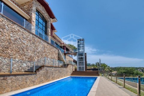 Купить виллу в Пладжа-де-Аро, Испания с 5 спален, 598м², № 1008 - фото 18