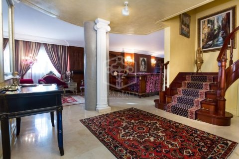 Купить виллу в Гава, Испания с 6 спален, 500м², № 1006 - фото 3