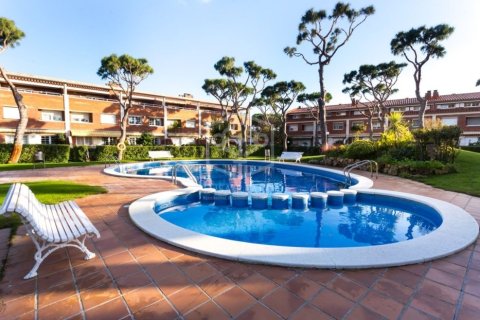 Вилла с 6 спальнями в Гаве, Барселона, Каталония, Испания № 1006