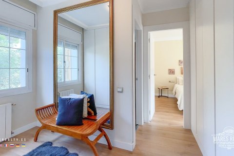 Купить виллу в Льорет-де-Мар, Испания с 5 спален, 466м², № 1004 - фото 8