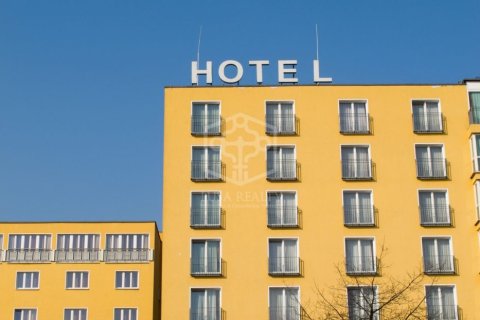 Коммерческая недвижимость с 45 спальнями в Барселоне, Каталония, Испания № 1105