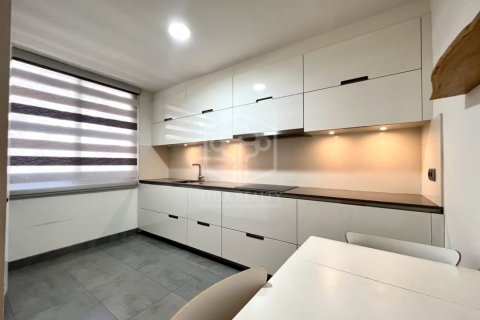 Снять в аренду квартиру в Гава, Испания с 3 спальни, 150м², № 1108 - фото 5