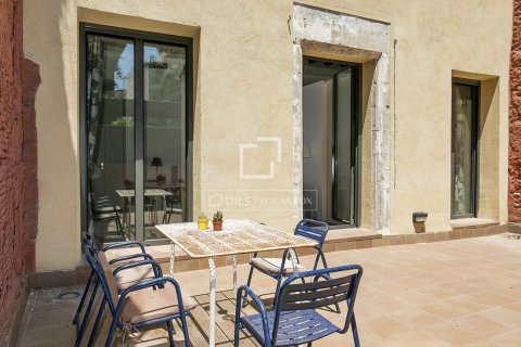 Apartamento de 2 dormitorios en venta en Barcelona, Cataluña, Spain № 6653 - foto 13