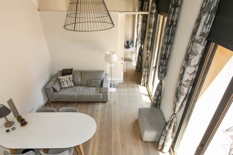 Apartamento de 2 dormitorios en venta en Barcelona, Cataluña, Spain № 6653 - foto 7