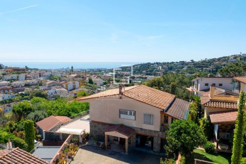 7 bedrooms villa for sale in Cabrils, Barcelona, Catalonia, Spain № 6652