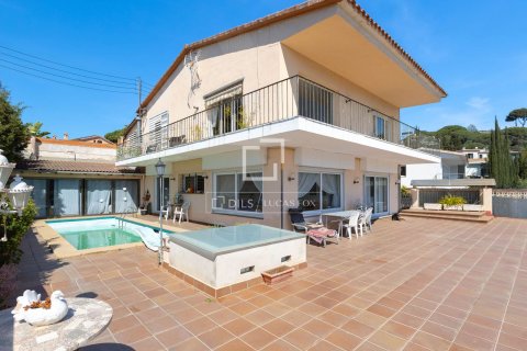 7 bedrooms villa for sale in Cabrils, Barcelona, Catalonia, Spain № 6652 - photo 10