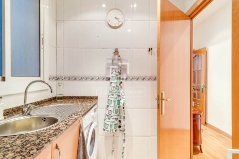 Купить квартиру в Барселона, Испания с 2 спальни, 70м², № 6650 - фото 25
