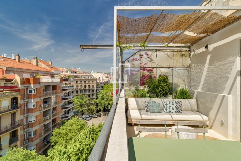 3 bedrooms penthouse for sale in Barcelona, Catalonia, Spain № 6649 - photo 9