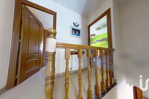 Купить дом в Сабадель, Испания с 4 спальни, 93м², № 4796 - фото 24