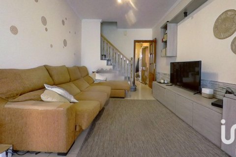 Купить дом в Сабадель, Испания с 4 спальни, 93м², № 4796 - фото 2