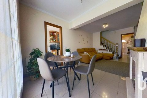 Купить дом в Сабадель, Испания с 4 спальни, 93м², № 4796 - фото 7