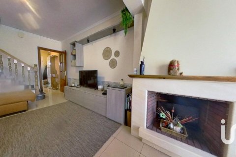 Купить дом в Сабадель, Испания с 4 спальни, 93м², № 4796 - фото 6