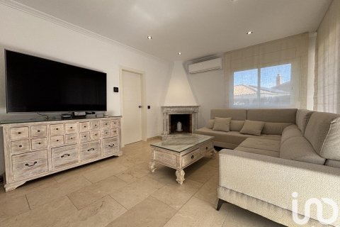 4 bedrooms house for sale in Calella, Barcelona, Catalonia, Spain № 4798 - photo 7