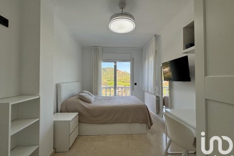 4 bedrooms house for sale in Calella, Barcelona, Catalonia, Spain № 4798 - photo 16