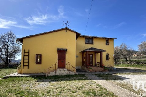 Дом с 5 спальнями в Лериде, Каталония, Испания № 5055