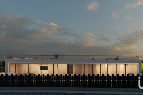 3 bedrooms house for sale in Sant Esteve Sesrovires, Barcelona, Catalonia, Spain № 5053 - photo 8