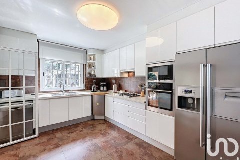 6 bedrooms house for sale in Cunit, Tarragona, Catalonia, Spain № 5052 - photo 3