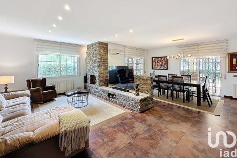 6 bedrooms house for sale in Cunit, Tarragona, Catalonia, Spain № 5052 - photo 2