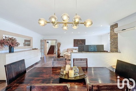 6 bedrooms house for sale in Cunit, Tarragona, Catalonia, Spain № 5052 - photo 9