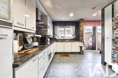 Купить квартиру в Игуалада, Испания с 5 спален, 544м², № 7442 - фото 17
