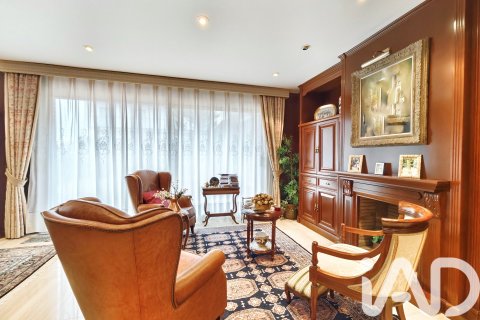 Купить квартиру в Игуалада, Испания с 5 спален, 544м², № 7442 - фото 23