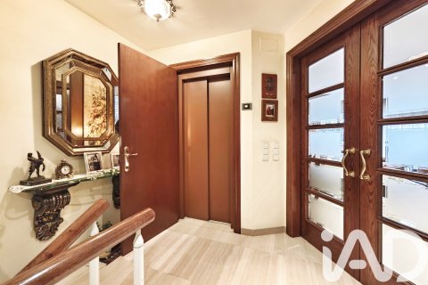 Купить квартиру в Игуалада, Испания с 5 спален, 544м², № 7442 - фото 10