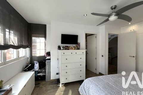 4 bedrooms townhouse for sale in Cambrils, Tarragona, Catalonia, Spain № 7441 - photo 11